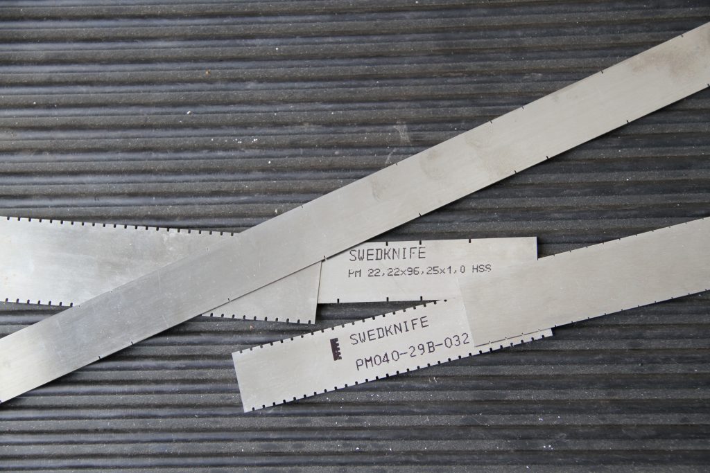 Bretting Perforation Knives